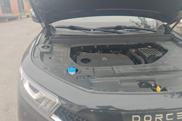 Used DORCEN G60S 2019 1.5T Automatic Luxury Version China VI Standard Engine Bay Right
