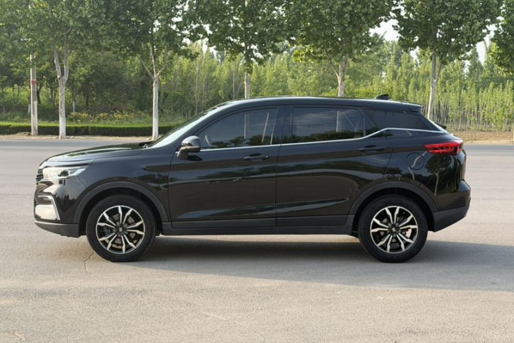 Used DORCEN G60S 2019 1.5T Automatic Luxury Version China VI Standard Exterior 4