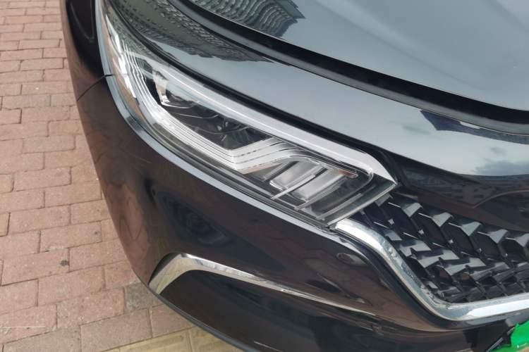 Used DORCEN G60S 2019 1.5T Automatic YueXiang Model China V Standard Right Front Headlight