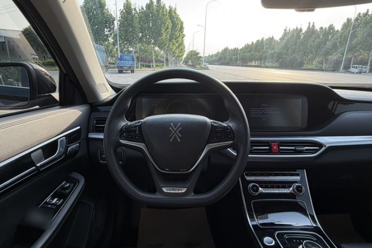 Used DORCEN G60S 2019 1.5T Automatic Luxury Version China VI Standard Steering Wheel
