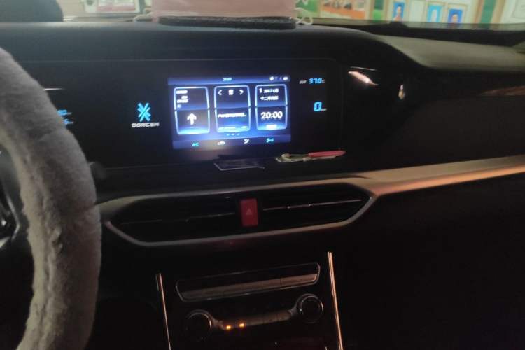 Used DORCEN G60S 2019 1.5T Automatic Luxury Version China VI Standard Audio And AC Panel