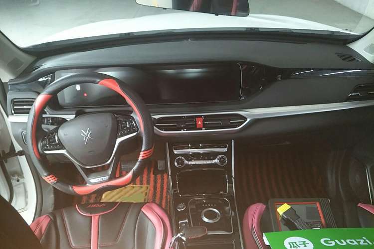 Used DORCEN G60S 2019 1.5T Automatic Luxury Version China VI Standard Center Console