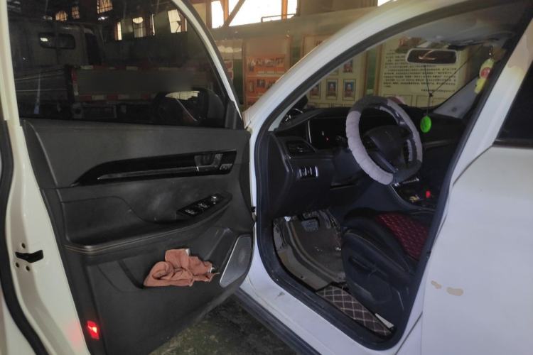 Used DORCEN G60S 2019 1.5T Automatic Luxury Version China VI Standard Driver Seat