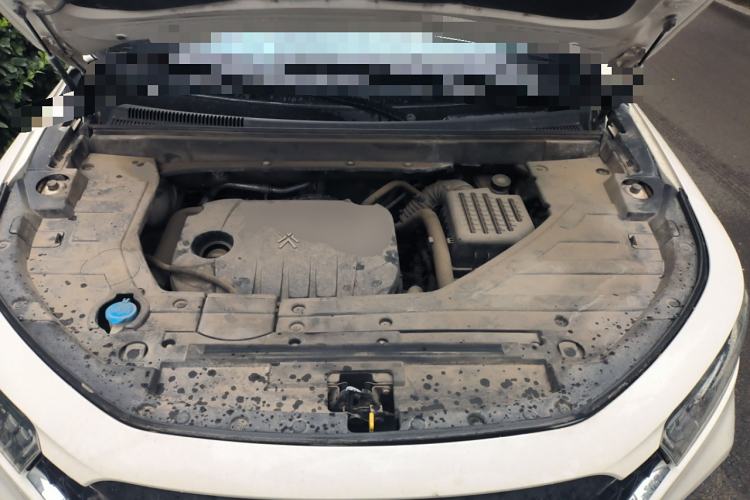 Used DORCEN G60S 2019 1.5T Automatic Luxury Model China V Standard Engine Bay