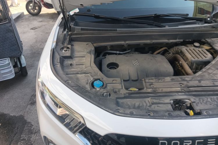 Used DORCEN G60S 2019 1.5T Manual Luxury Version China V Standard Engine Bay Right