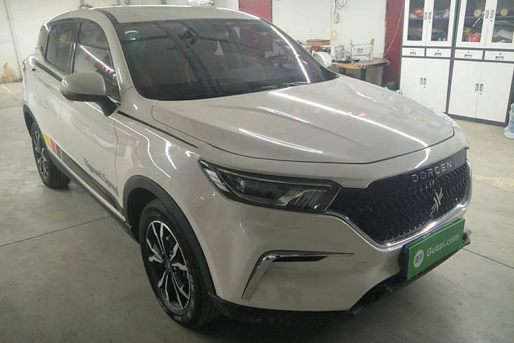 Used DORCEN G60S 2019 1.5T Automatic Luxury Version China VI Standard Front Right 45 Deg