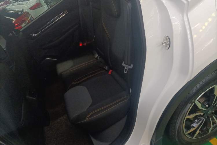 Used DORCEN G60S 2019 1.5T Automatic YueXiang Model China VI Standard Interior 1