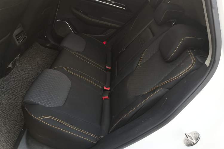 Used DORCEN G60S 2019 1.5T Automatic YueXiang Model China VI Standard Interior 4