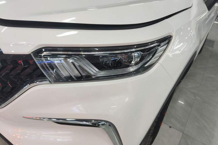 Used DORCEN G60S 2019 1.5T Automatic Luxury Model China V Standard Left Front Headlight