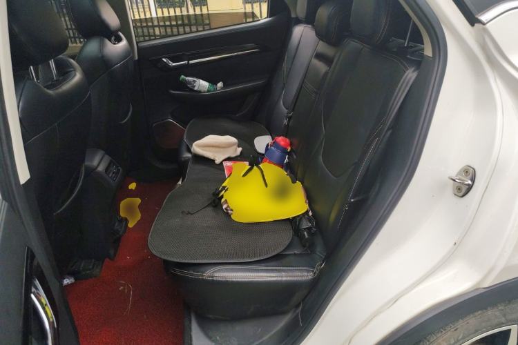 Used DORCEN G60S 2019 1.5T Automatic YueXiang Model China VI Standard Left Rear Seat