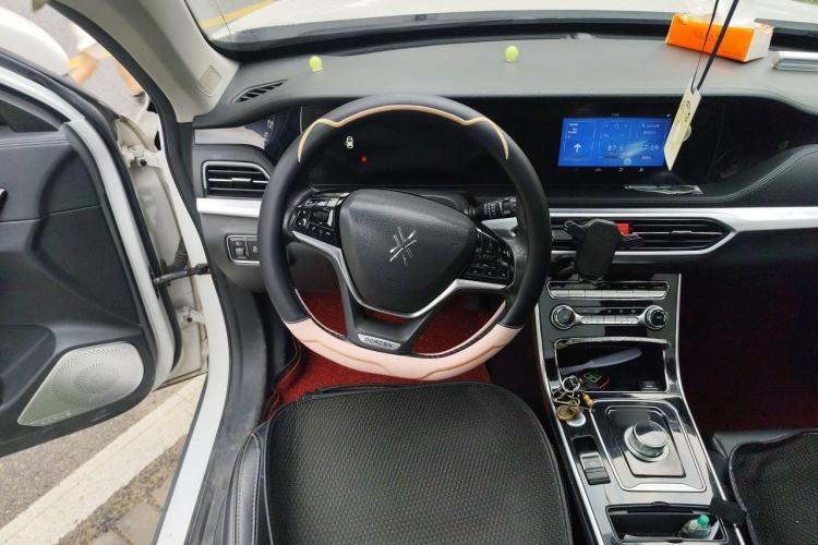 Used DORCEN G60S 2019 1.5T Automatic YueXiang Model China VI Standard Steering Wheel