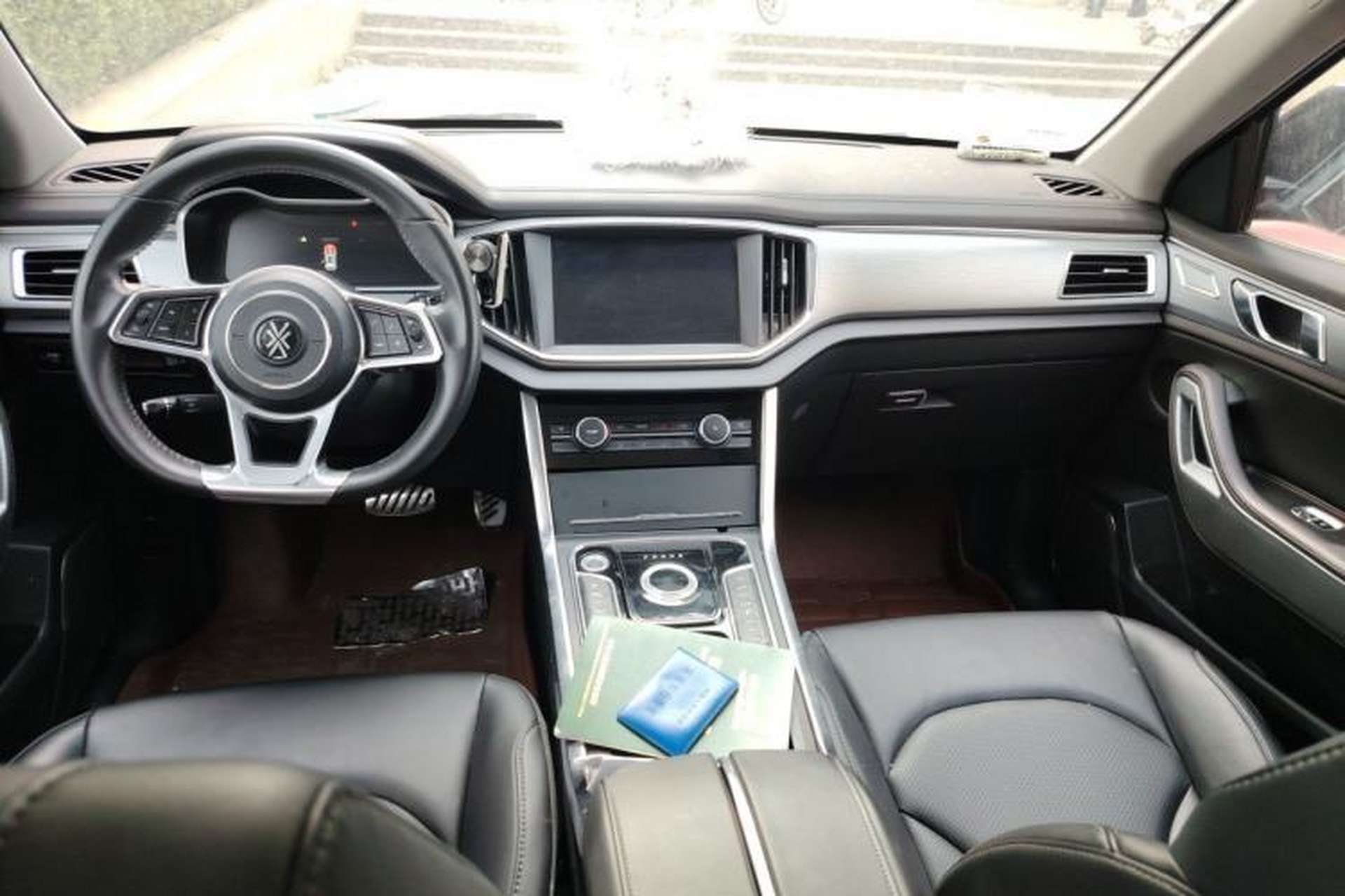 Used DORCEN G70s 2019 2.0T Automatic Prestige Edition Center Console