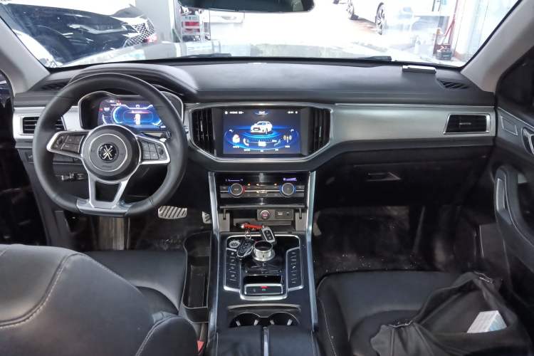 Used DORCEN G70s 2019 2.0T Automatic Prestige Edition Center Console