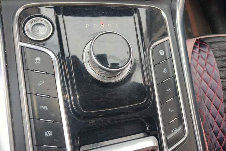 Used DORCEN G70s 2019 2.0T Automatic Flagship Model Gear Lever