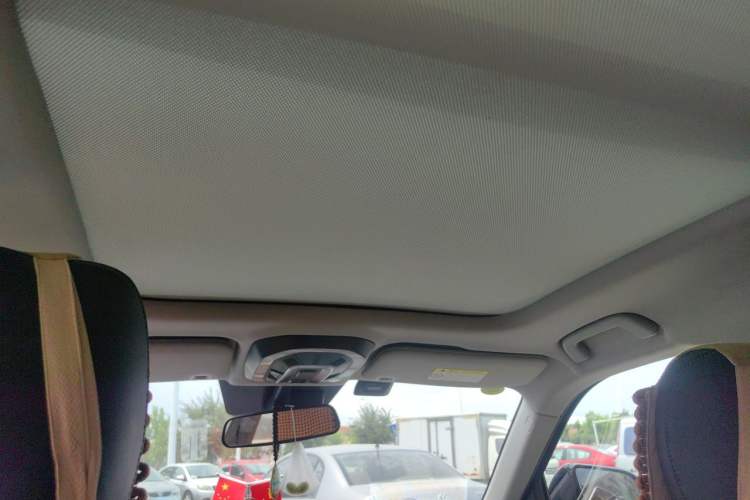 Used DORCEN G70s 2019 2.0T Automatic Supreme Edition Headliner