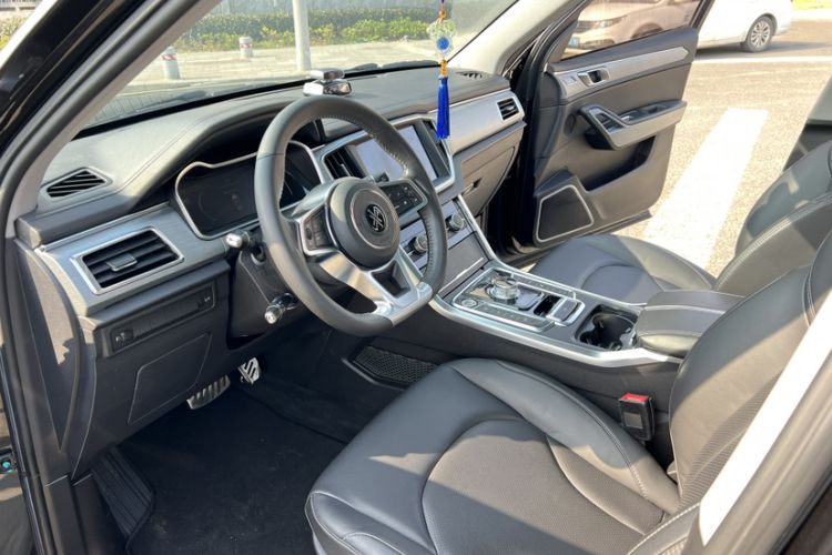 Used DORCEN G70s 2019 2.0T Automatic Prestige Edition Interior 2
