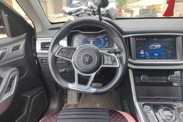 Used DORCEN G70s 2019 2.0T Automatic Flagship Model Steering Wheel