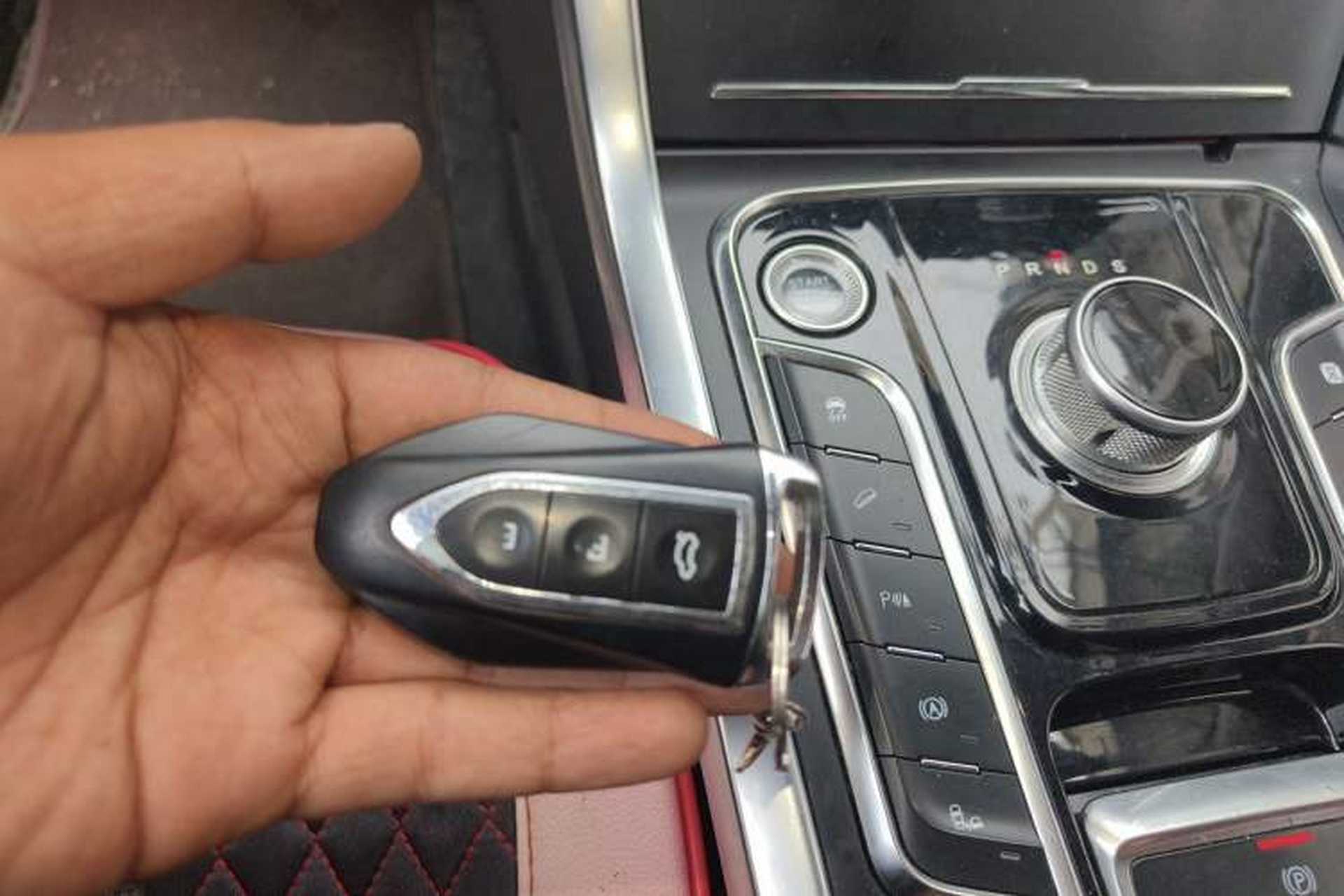 Used DORCEN G70s 2019 2.0T Automatic Flagship Model Vehicle Key