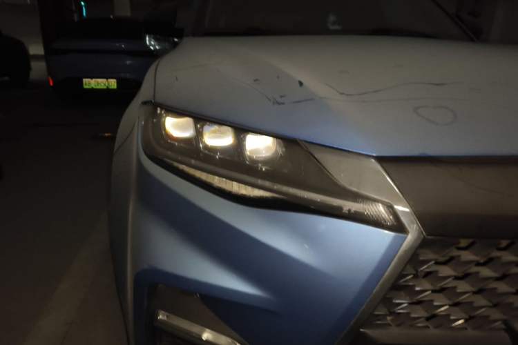 Used DORCEN G70s 2019 2.0T Automatic Flagship Model Right Front Headlight