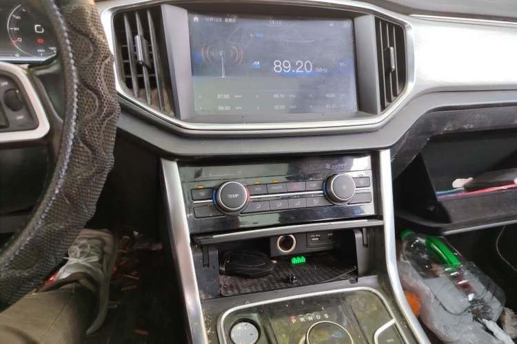 Used DORCEN G70s 2019 2.0T Automatic Prestige Edition Audio And AC Panel