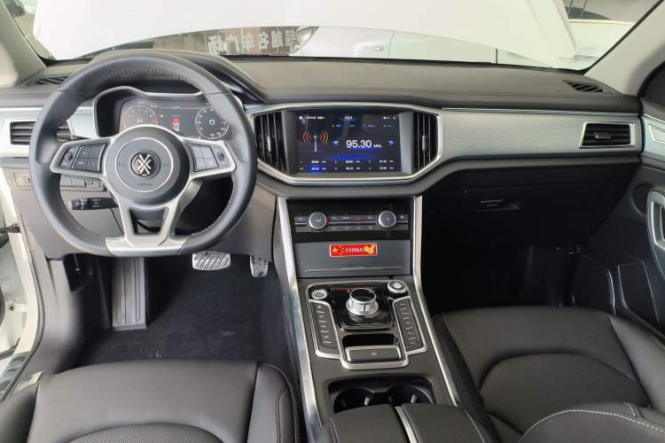 Used DORCEN G70s 2019 2.0T Automatic Supreme Edition Audio And AC Panel