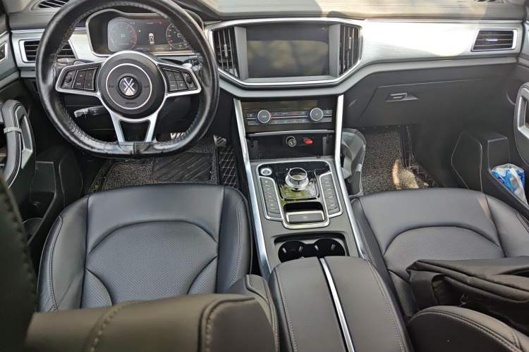 Used DORCEN G70s 2019 2.0T Automatic Supreme Edition Center Console