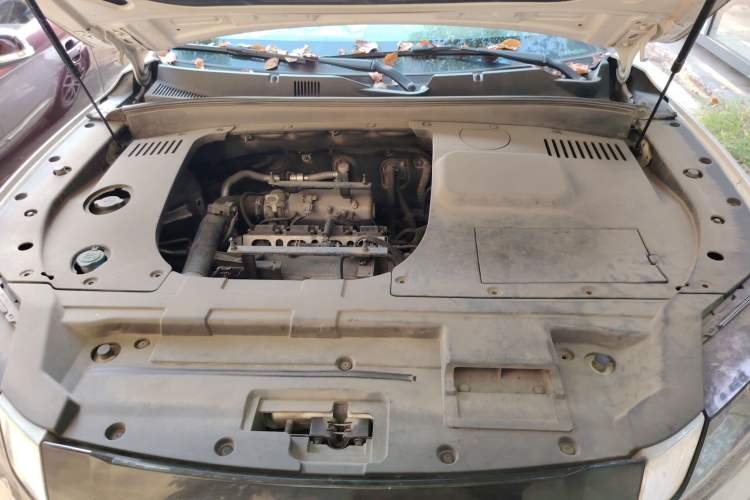 Used DORCEN G70s 2019 2.0T Automatic Prestige Edition Engine Bay