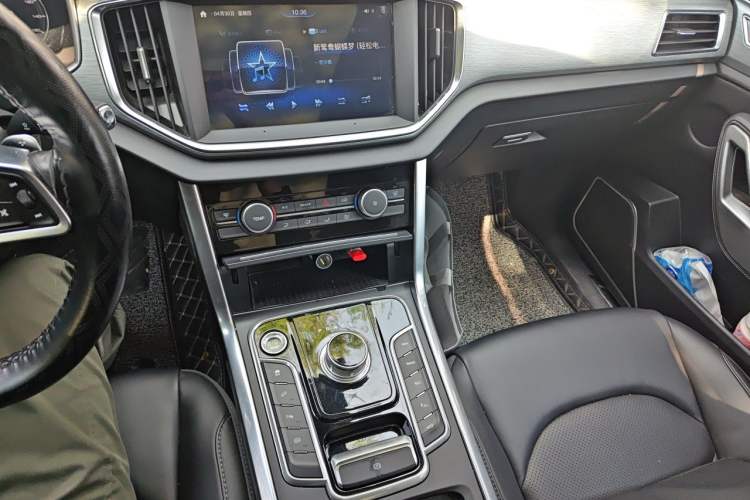 Used DORCEN G70s 2019 2.0T Automatic Supreme Edition Gear Lever