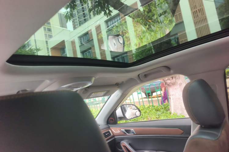 Used DORCEN G70s 2019 2.0T Automatic Flagship Model Headliner