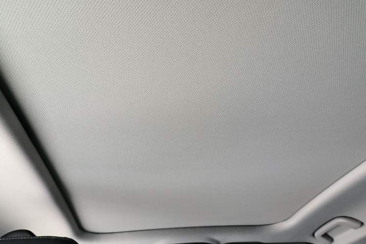 Used DORCEN G70s 2019 2.0T Automatic Supreme Edition Headliner
