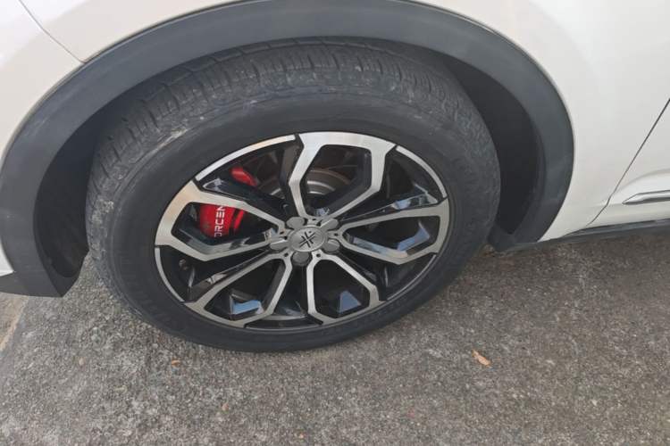 Used DORCEN G70s 2019 2.0T Automatic Supreme Edition Left Front Wheel Hub