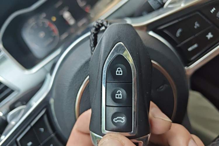 Used DORCEN G70s 2019 2.0T Automatic Supreme Edition Vehicle Key