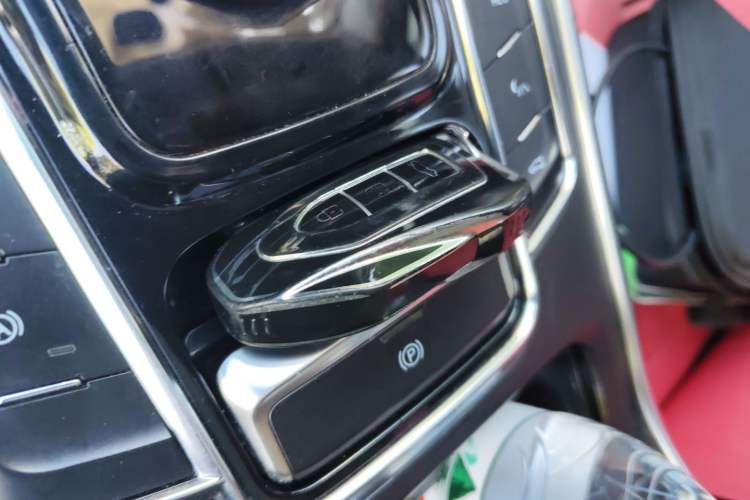 Used DORCEN G70s 2019 2.0T Automatic Supreme Edition Vehicle Key