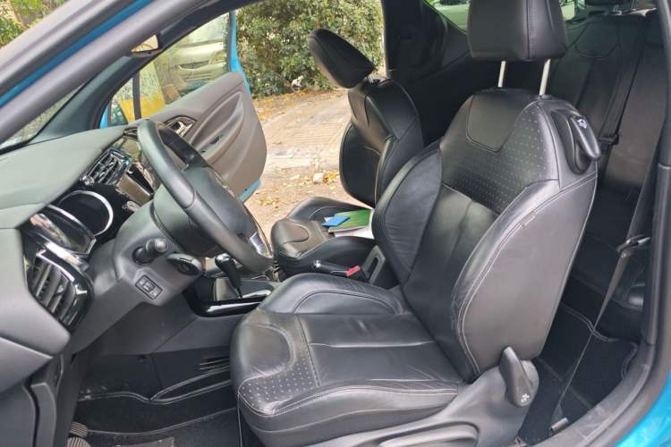 Used DS 3 2012 1.6L Fashion Edition Left Front Seat