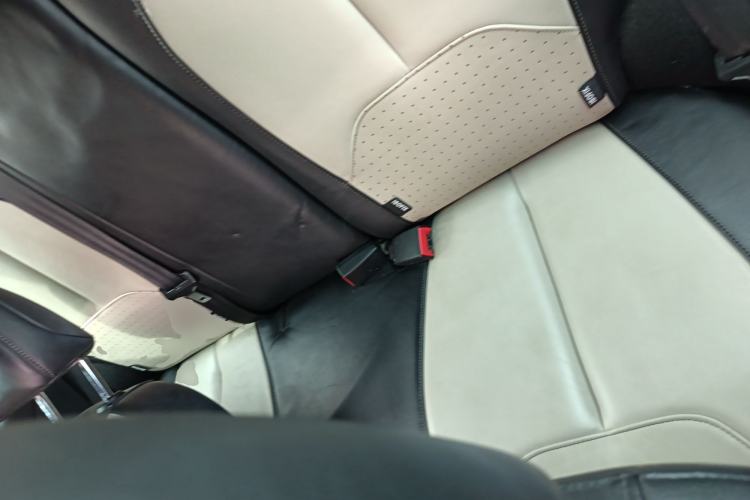Used DS 3 2012 1.6L Fashion Edition Left Rear Seat