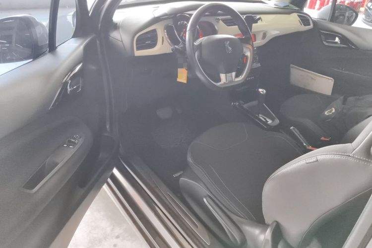 Used DS 3 2012 1.6L Fashion Edition Driver Seat