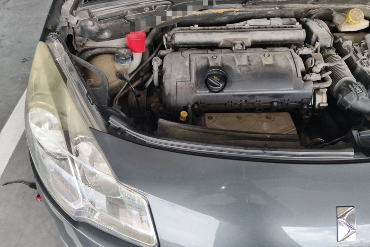 Used DS 3 2012 1.6L Fashion Edition Engine Bay Right