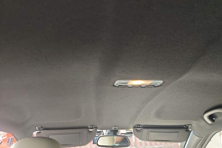 Used DS 3 2012 1.6L Supreme Edition Headliner