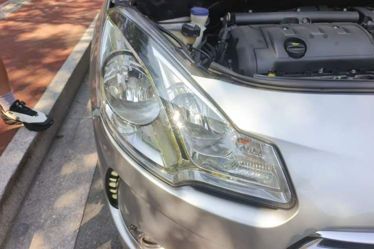 Used DS 3 2012 1.6L Fashion Edition Right Front Headlight