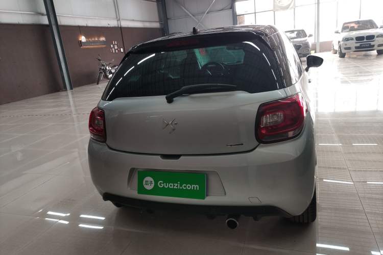 Used DS 3 2012 1.6L Fashion Edition Exterior 4