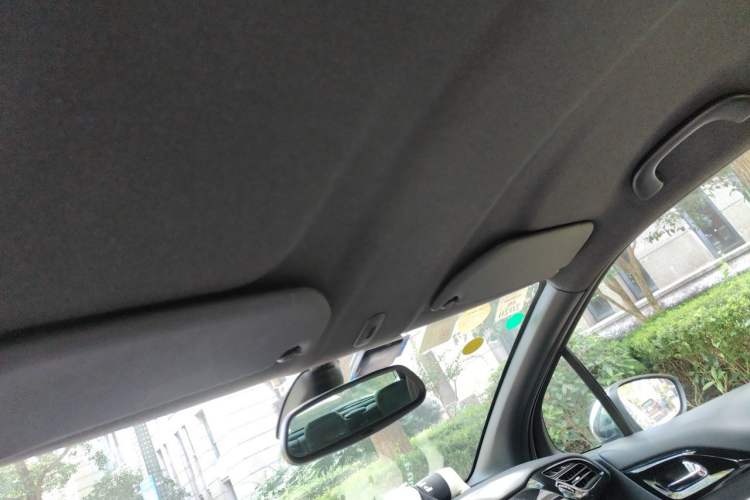 Used DS 3 2012 1.6L Fashion Edition Headliner