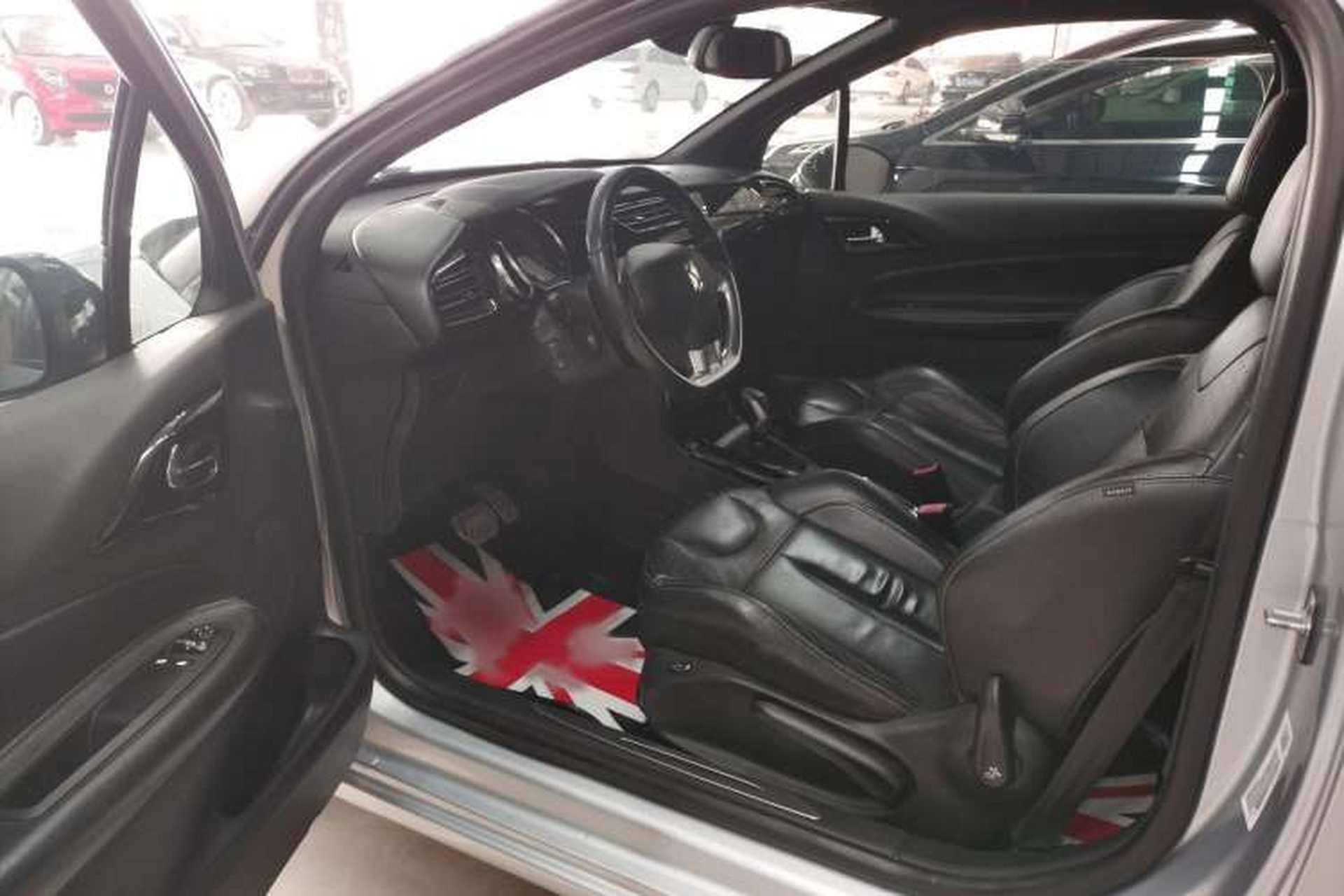 Used DS 3 2012 1.6L Fashion Edition Interior 2