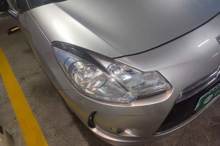 Used DS 3 2012 1.6L Fashion Edition Right Front Headlight