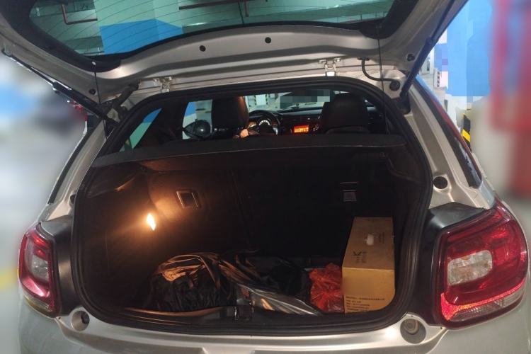 Used DS 3 2012 1.6L Fashion Edition Trunk