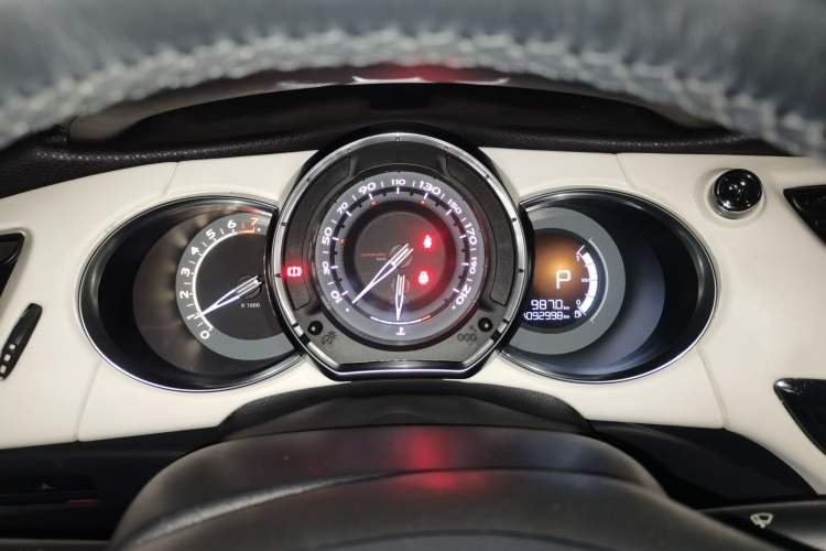 Used DS 3 2012 1.6L Supreme Edition Instrument Cluster