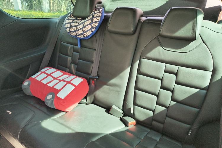 Used DS 3 2012 1.6L Supreme Edition Left Rear Seat