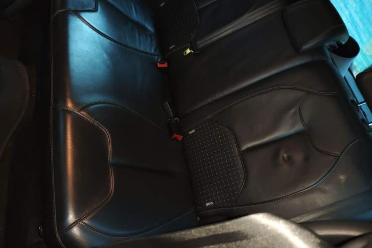 Used DS 3 2012 1.6L Fashion Edition Left Rear Seat