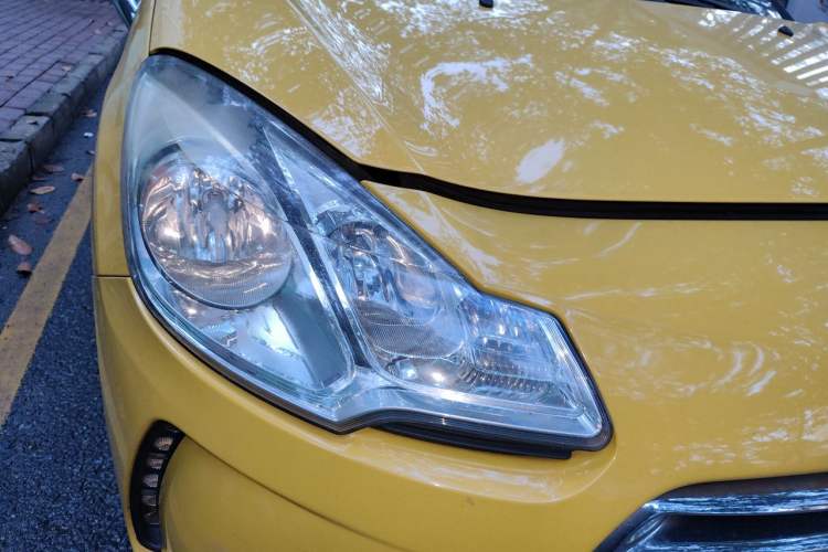 Used DS 3 2012 1.6L Fashion Edition Right Front Headlight