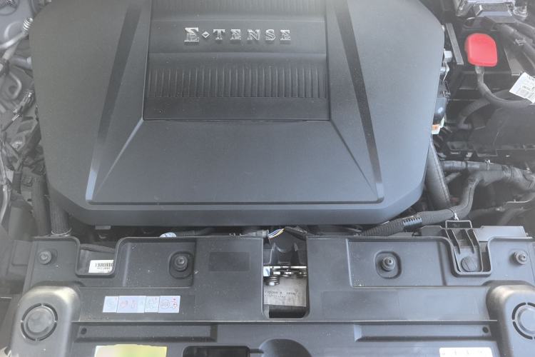 Used DS 3 New Energy 2021 E-Tense Left Bank Edition Engine Bay