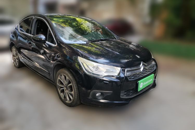 Used DS 4 2012 1.6T Elegant Edition Front Right 45 Deg